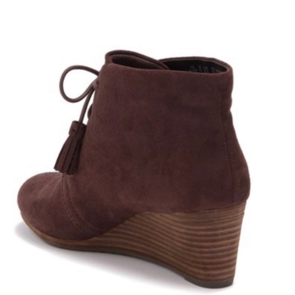 Dr. Scholl’s Dakota Wedge Booties Dark Brown 9.5 Faux Suede Vegan - Picture 2 of 9